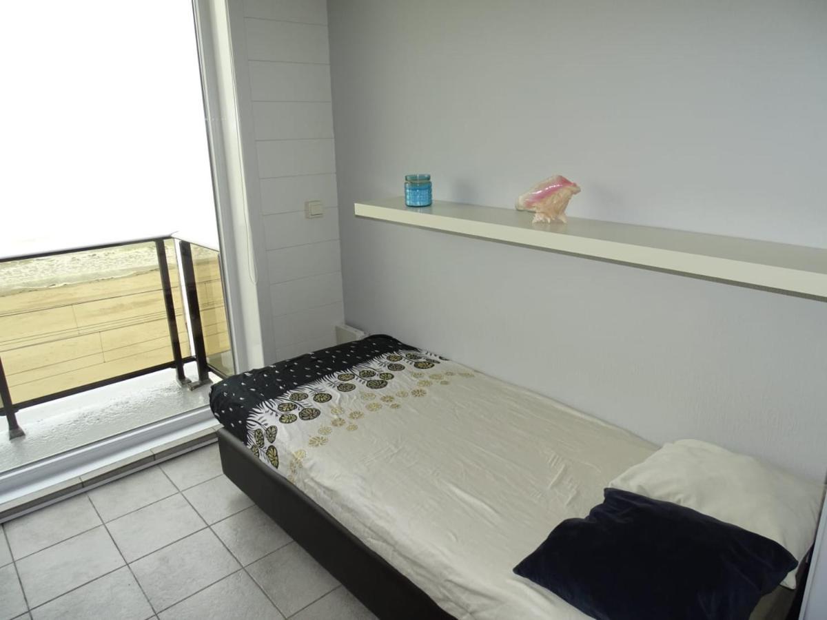 Modern Studio Direct Seaview & Free Parking Ostende Extérieur photo